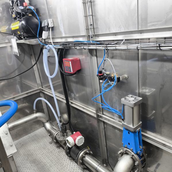 1000023448a3f7a7f11028131725